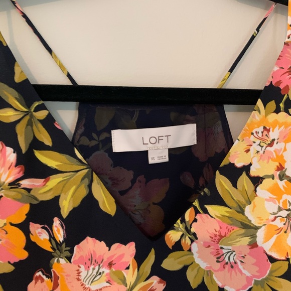 LOFT Navy Spaghetti Strap Floral Tank Blouse - Picture 2 of 4